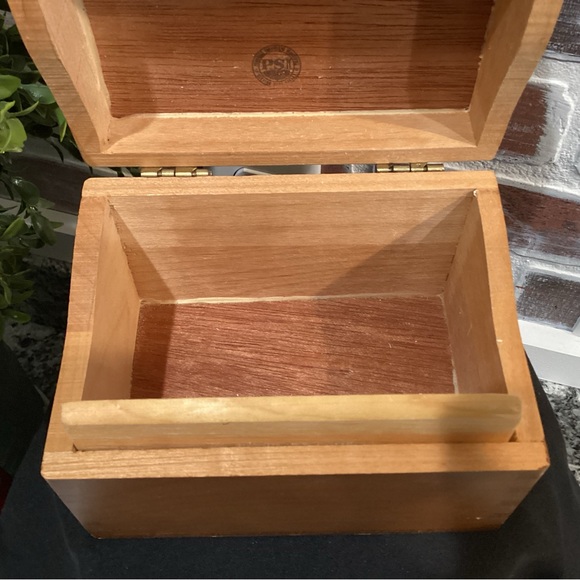 Vintage Solid Wood Index Card Box from Products Service Industries - Napa Valley - Picture 3 of 14